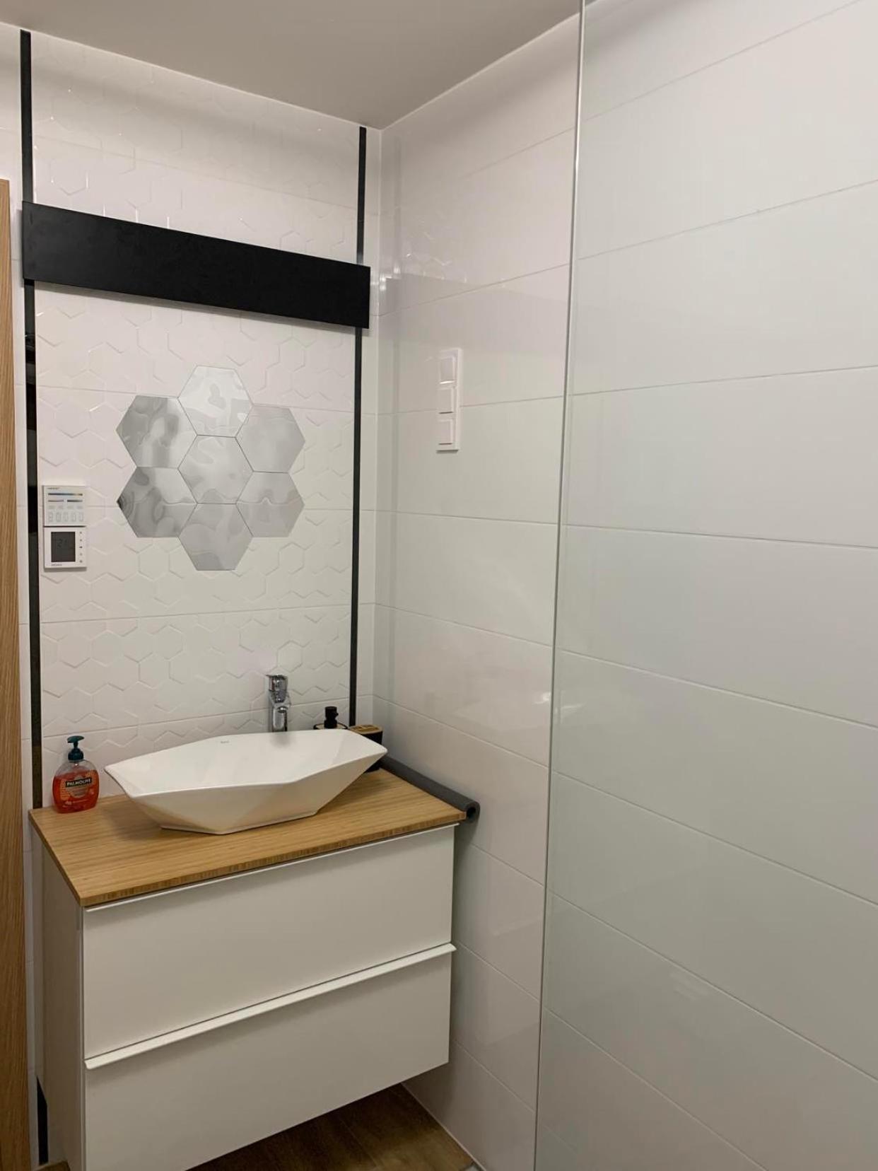 Hexagon Apartman Szeged Esterno foto