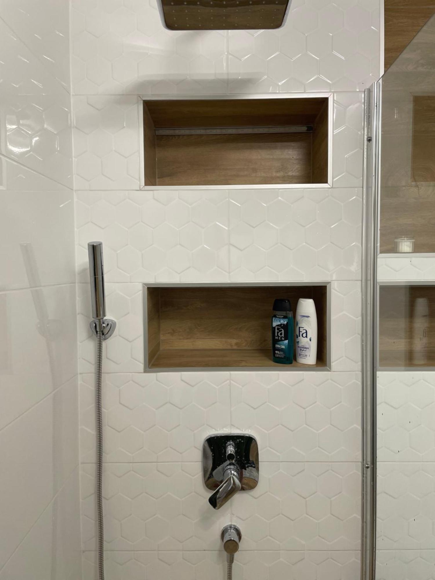 Hexagon Apartman Szeged Esterno foto