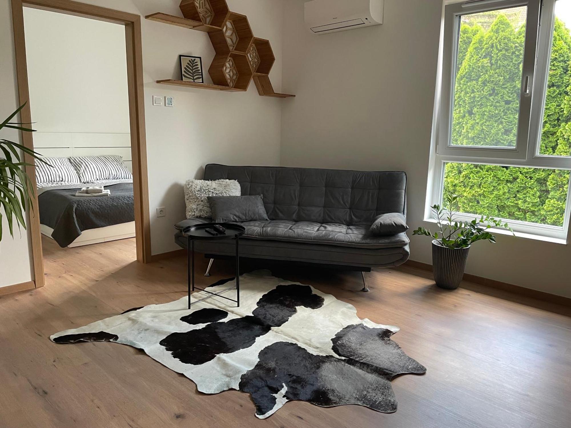 Hexagon Apartman Szeged Esterno foto