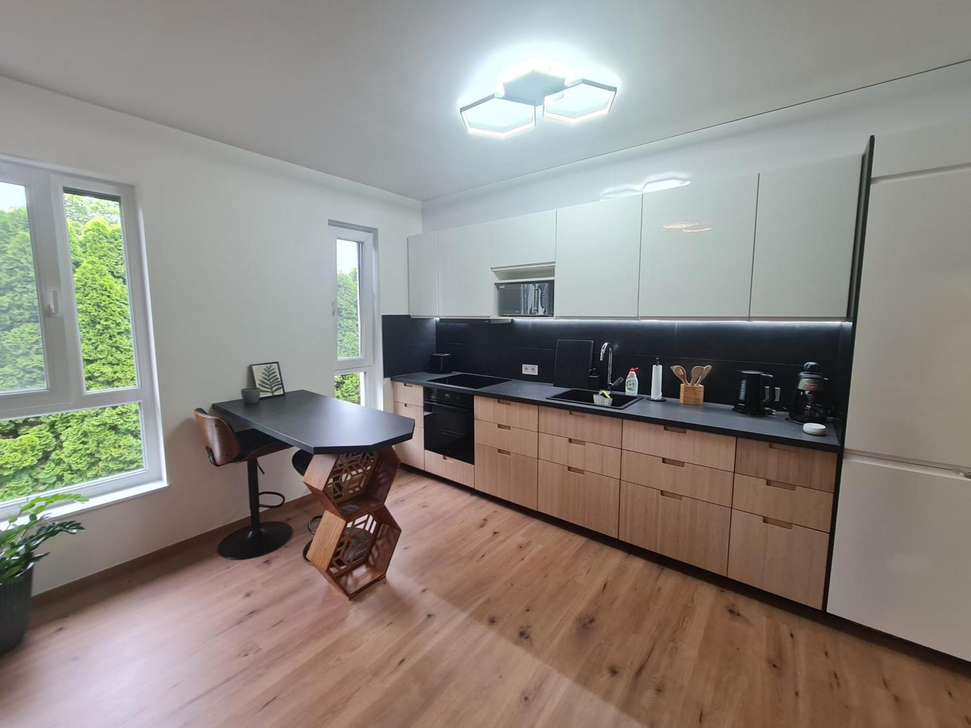 Hexagon Apartman Szeged Esterno foto