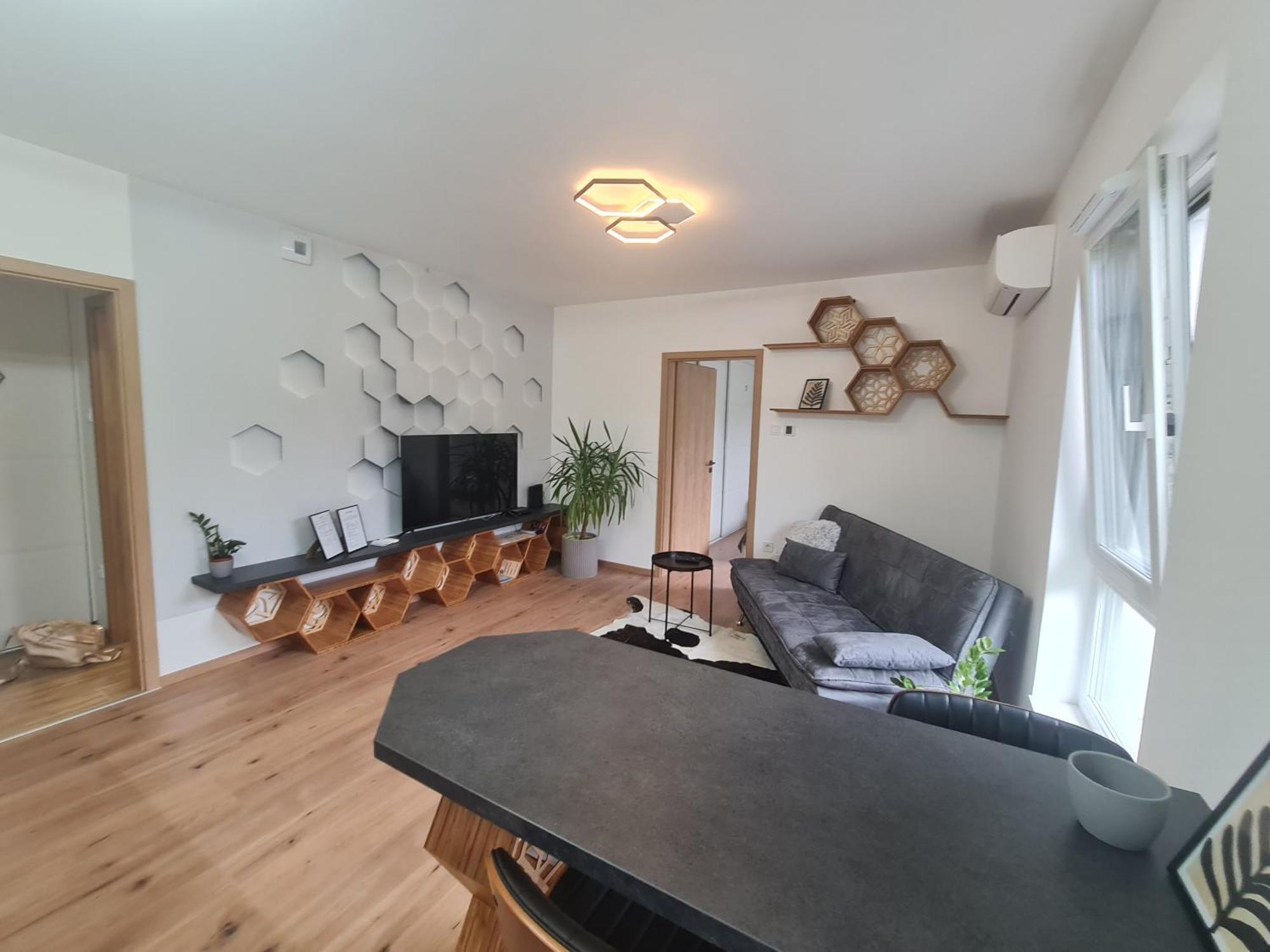 Hexagon Apartman Szeged Esterno foto